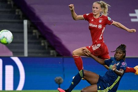 Frauen-BL: Spitzenreiter FC Bayern fertigt auch Bremen ab Frauen-BL: Spitzenreiter FC Bayern fertigt auch Bremen ab