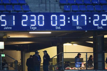 Dem Hamburger SV droht nach fast 52 Jahren in der Bundesliga der erste Abstieg aus dem Oberhaus. Damit würde der Bundesliga ... Dem Hamburger SV droht nach fast 52 Jahren in der Bundesliga der erste Abstieg aus dem Oberhaus. Damit würde der Bundesliga ...