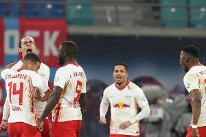 Leipzig bleibt Bayern auf den Fersen