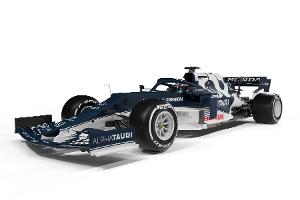 AlphaTauri stellt bei F1-Launch in Salzburg neues Auto AT02 vor