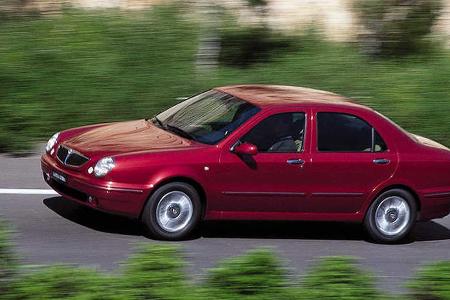 Lancia Lybra (1999-2005): Kennen Sie den noch?
