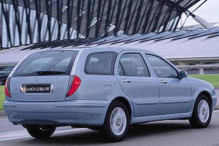 Lancia Lybra (1999-2005): Kennen Sie den noch?