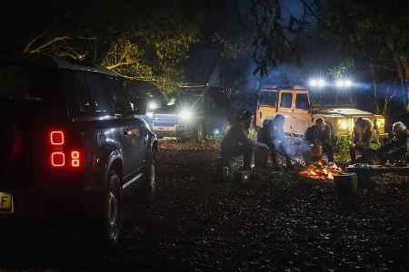 Land Rover Defender Works V8 Trophy: Camel lässt grüßen