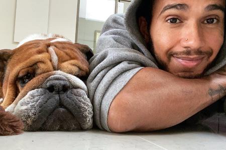 Lewis Hamilton: Man hat den Eindruck, er ist auch ohne Formel 1 glücklich ... Lewis Hamilton: Man hat den Eindruck, er ist auch ohne Formel 1 glücklich ...