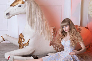 Diese Russin ist eine lebende Barbie-Puppe 