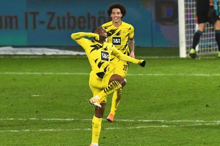 MITTELFELD/ANGRIFF: Youssoufa Moukoko (Borussia Dortmund)