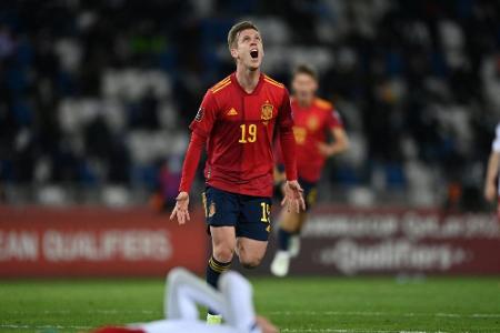 Weltmeister Frankreich müht sich zum ersten Sieg, Olmo bewahrt Spanien vor Blamage Weltmeister Frankreich müht sich zum ersten Sieg, Olmo bewahrt Spanien vor Blamage