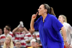 Hantelständer statt Kraftraum: College-Basketballerinnen fordern Gleichberechtigung
