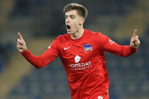 Wie Lewandowski: Auch Herthas Piatek spielt nicht in England