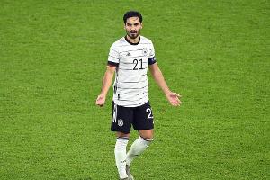 Bierhoff hofft auf Einsatz von Gündogan und Co.
