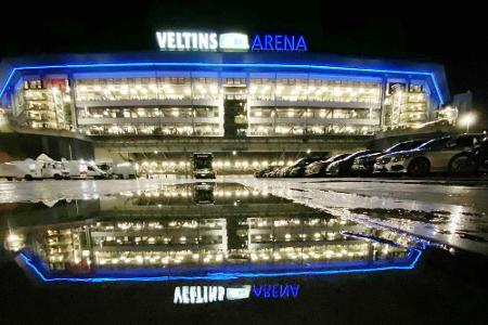 Arena-Sponsor Veltins bleibt Schalke auch bei Abstieg treu Arena-Sponsor Veltins bleibt Schalke auch bei Abstieg treu