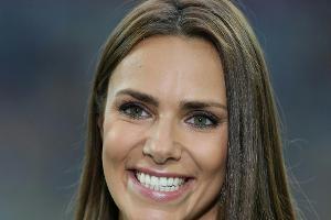Moderatorin Esther Sedlaczek löst Opdenhövel bei der Sportschau ab