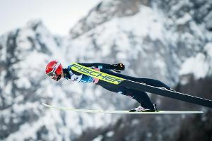 Eisenbichler in Planica zur Halbzeit Vierter - Kobayashi führt