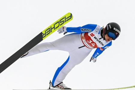 Skispringen: Teamwettbewerb der Frauen in Tschaikowski abgesagt Skispringen: Teamwettbewerb der Frauen in Tschaikowski abgesagt