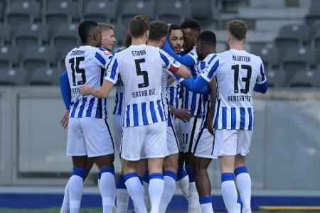 Hertha springt auf Rang 14 - Für Bosz wird es eng Hertha springt auf Rang 14 - Für Bosz wird es eng