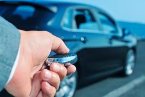 So schützen Sie sich bei Keyless-Go vor Autodieben