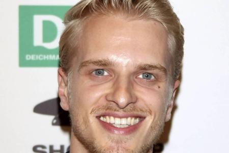 Mario Galla ist eines der gefragtesten deutschen Männermodels. Kein Wunder, bei diesem Gesicht. Doch dass es so weit kam, is...