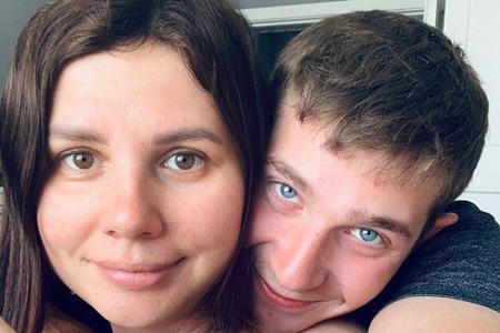 Influencerin vom Stiefsohn schwanger