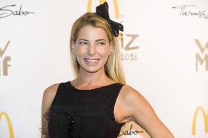 Mit 45: Giulia Siegel lässt die Hüllen fallen 