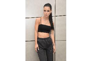 Lena Meyer-Landrut sendet Bikini-Grüße vom Balkon 