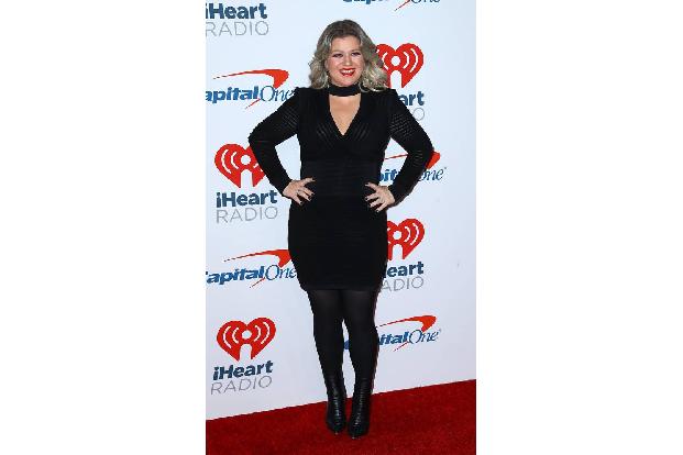 Den berühmten Jojo-Effekt kennt Kelly Clarkson nur zu gut. Immer wieder nahm sie etliche Kilos ab, um dann doch wieder mehr ...