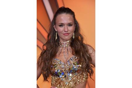 Laura Mueller w�hrend der RTL Live-TV-Show Lets Dance in den... Laura Mueller w�hrend der RTL Live-TV-Show Lets Dance in den...