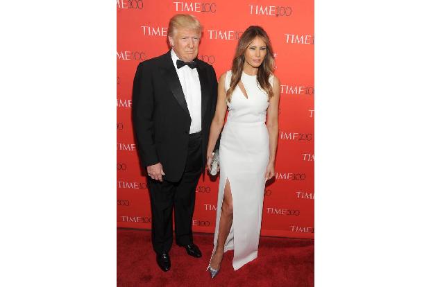 ...der Präsident der Vereinigten Staaten, Donald Trump, der sich gerne mal ein Model zur Frau nimmt. Die Aktuelle ist bekann...