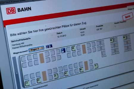 Sitzplatzreservierung Rüdiger Wölk.jpg
