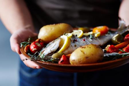 Kartoffeln und Fisch getty images.jpg