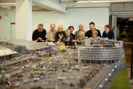 flughafen-terminals-besucher.jpg