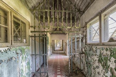 Deutschland ist voll mit faszinierenden Lost Places, vor allem im Osten. Einer davon ist die ehemalige Lungenheilstätte Grab... Deutschland ist voll mit faszinierenden Lost Places, vor allem im Osten. Einer davon ist die ehemalige Lungenheilstätte Grab...