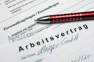 Arbeitsvertrag 0 imago images  suedraumfoto.jpg