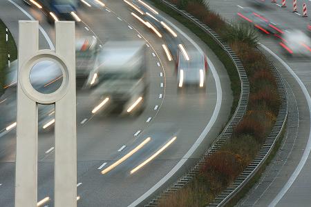 Verkehrsirrtümer Lichthupe Reißverschlussverfahren und Co.