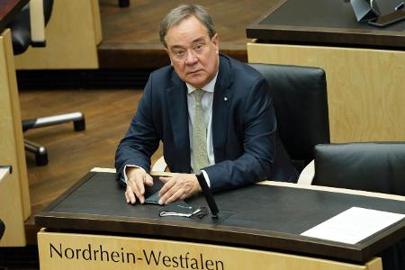 Armin Laschet fordert neue Corona-Konzepte