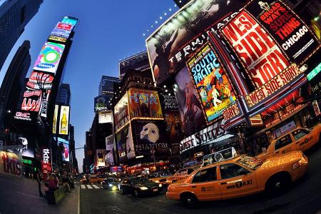 1024px-Musicals_(3557198016).jpg 1024px-Musicals_(3557198016).jpg