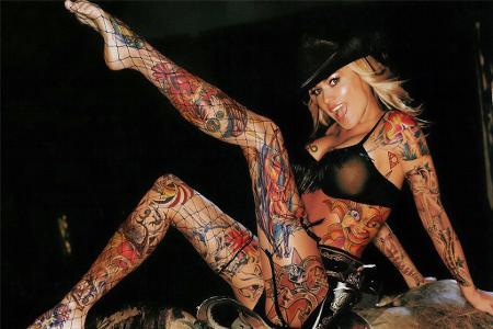 Zehn heiße Stars mit Photoshop-Tattoos Zehn heiße Stars mit Photoshop-Tattoos