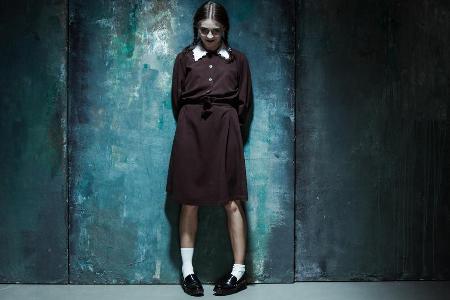 Die kleine Wednesday aus der Addams Family ist nicht so brav, wie sie scheint