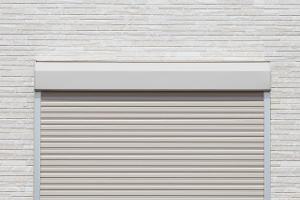 Immobilienwert steigern – so helfen hochwertige Rollläden