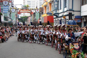 Oktoberfeste auf der ganzen Welt