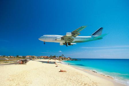 Von wegen traumhaft: Diese Strände sind völlig überbewertet Saint Martin Maho Beach