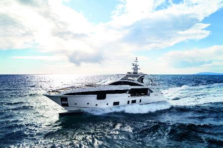 MR. OH - copyright Azimut Yachts.jpg
