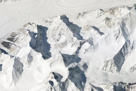 Planet_Gasherbrum-Gebirge_Pakistan.jpg