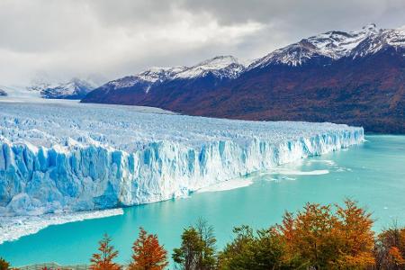 Der Perito-Moreno-Gletscher in Patagonien ist einer der wenigen, die nicht an Masse verlieren. Ein besonderes Highlight für ...