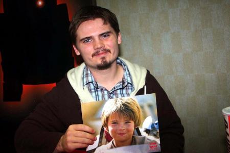 Als verschmitzten Anakin Skywalker kannte man Jake Lloyd (29). Doch nach Ende der 