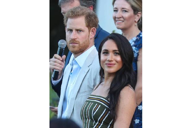 April: Die Sussexes sind jetzt frei – und schon wieder unterwegs. Denn von Kanada zieht es Harry und Meghan mit Sohn Archie ...