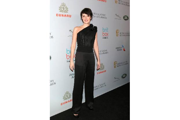 Phoebe Waller-Bridge eilt mit 'Fleabag' von Erfolg zu Erfolg. Jetzt wurde die Comedy-Serie auch mit einem Golden Globe ausge...