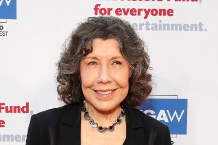 Seit vielen Jahren engagiert sich Schauspielerin Lily Tomlin für homosexuelle Themen und wird dafür gefeiert.