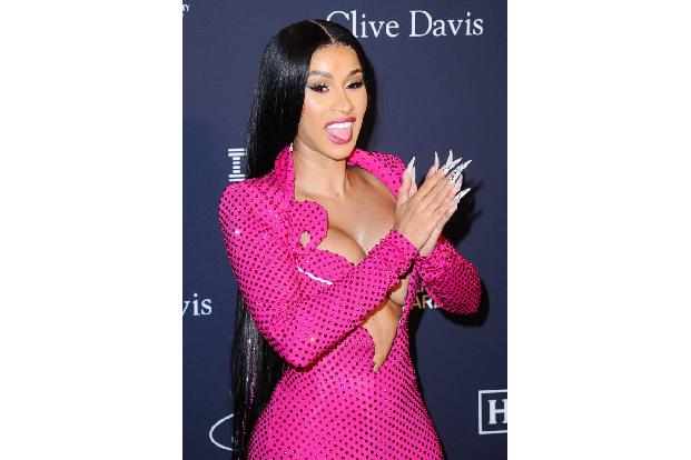 Ihr Wunschkandidat ist Joe Biden nicht gerade: Cardi B hätte viel lieber Bernie Sanders für die Demokraten im Rennen gegen d...