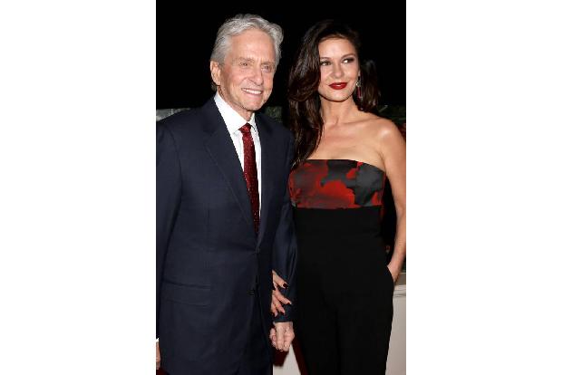 …Michael Douglas und Catherine Zeta-Jones wollten zeitweise auf Abstand gehen, doch dann kam ein Schicksalsschlag dazwischen...