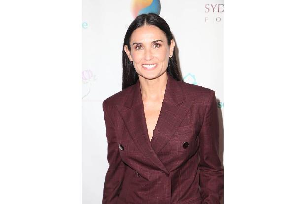 ...Demi Moore, die in den 80er-Jahren in den Entzug ging, 2012 aber erneut kollabierte. Es waren enge Freunde, die ihr wiede...